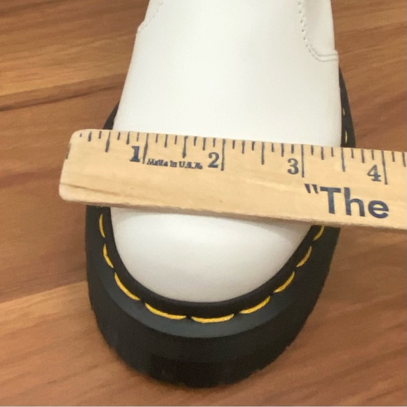 DR MARTENS 2976 White Quad Smooth Leather Platform Chelsea Boots Size 6 Women’s - Picture 10 of 16